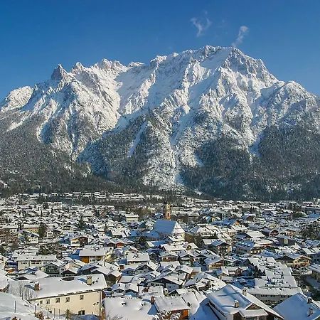 Gaestehaus Lipp Mittenwald